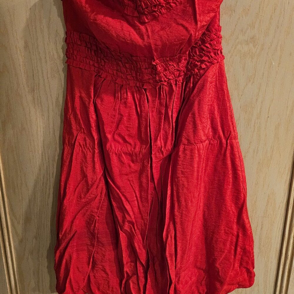 Red strapless dress NWT size M